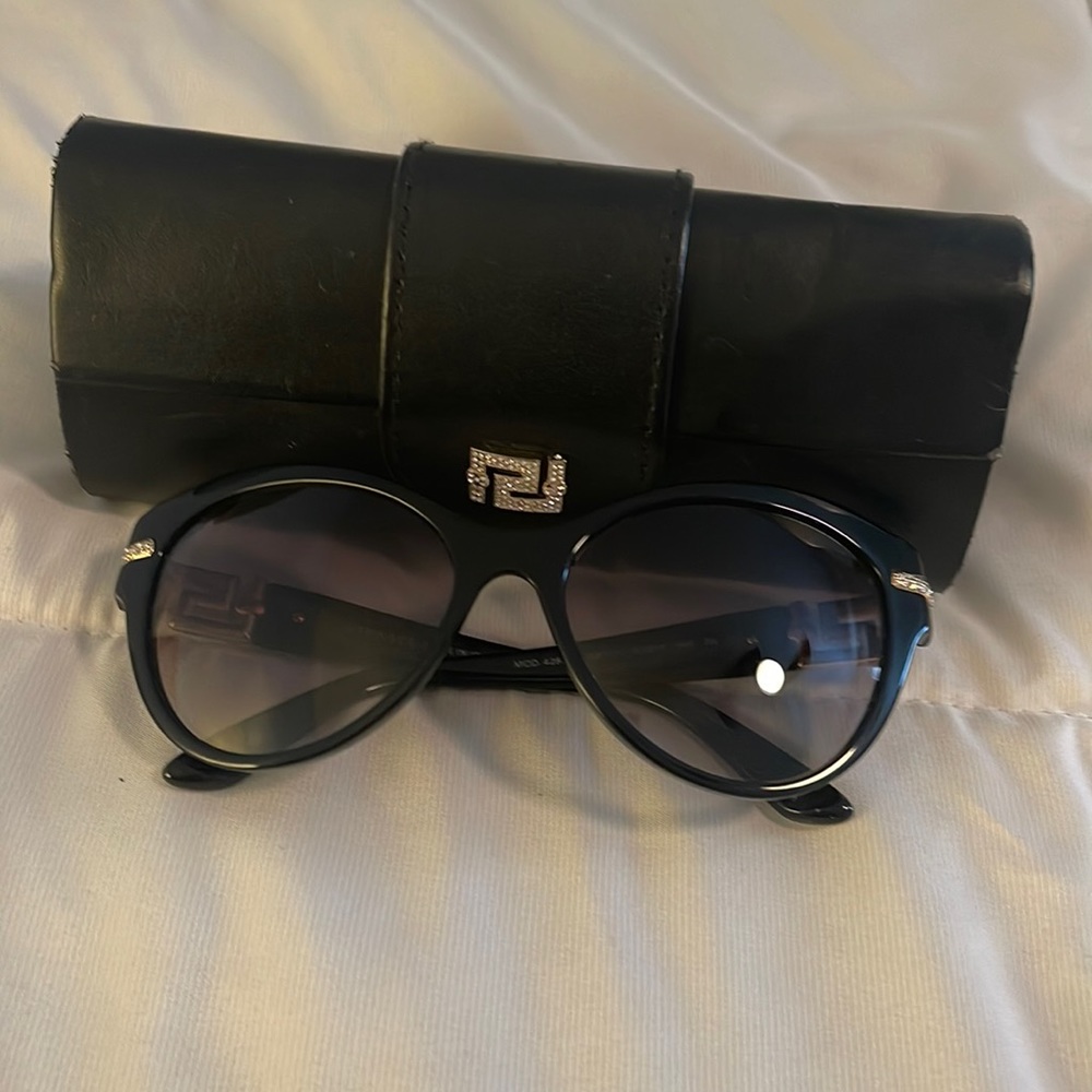 Versace black framed grey gradient lenses sunglasses